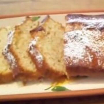 עוגת דבש עם רסק תפוחים - מתכון עוגת דבש בחושה עם רסק תפוחים